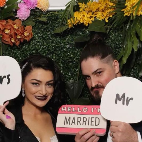 Meet your Posher, Bianca - Picture 1 of 1